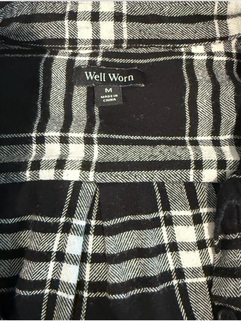Flannel bundle - Picture 2 of 8